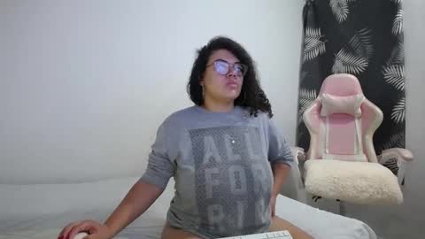Snapshot of bianca_boobs chatting on September 2025 09:53:02 AM Bianca Tuesday to Sunday from 2am to 6am UTC-5 online show from September 2025 09:53:02 AM
