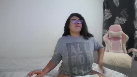 Snapshot of bianca_boobs chatting on November 2025 09:32:01 AM Bianca Tuesday to Sunday from 2am to 6am UTC-5 online show from November 2025 09:32:01 AM