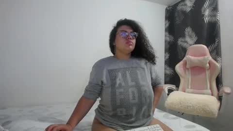 Snapshot of bianca_boobs chatting on November 2025 09:21:01 AM Bianca Tuesday to Sunday from 2am to 6am UTC-5 online show from November 2025 09:21:01 AM