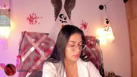 Snapshot of bianca_zaens1 chatting on October 2025 10:38:02 AM B I A N C A online show from October 2025 10:38:02 AM