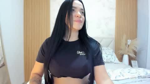 bianca online show from December 2025 04:17:01 AM