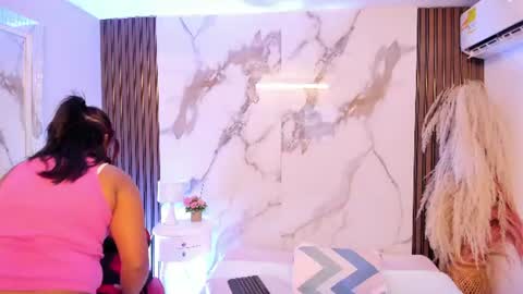 Bianca online show from July 2026 12:18:02 PM