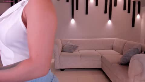 Snapshot of biancapierce_ chatting on October 2025 11:11:01 AM Bianca Pierce online show from October 2025 11:11:01 AM