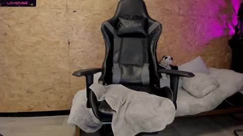 Snapshot of biancastrongg chatting on February 2025 08:38:01 AM Biancastrong.. IGThebiancastrong online show from February 2025 08:38:01 AM