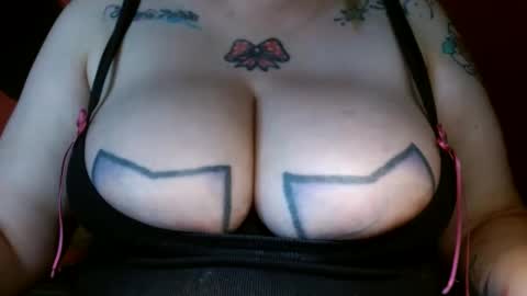 Snapshot of bianka_star_ chatting on December 2024 10:44:02 PM bianca online show from December 2024 10:44:02 PM