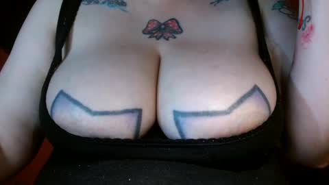 Snapshot of bianka_star_ chatting on January 2025 10:31:01 PM bianca online show from January 2025 10:31:01 PM