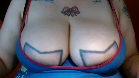 Snapshot of bianka_star_ chatting on January 2025 02:34:01 PM bianca online show from January 2025 02:34:01 PM