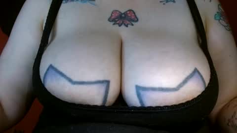 Snapshot of bianka_star_ chatting on January 2025 02:53:01 PM bianca online show from January 2025 02:53:01 PM