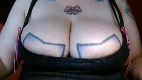 Snapshot of bianka_star_ chatting on January 2025 10:54:02 PM bianca online show from January 2025 10:54:02 PM