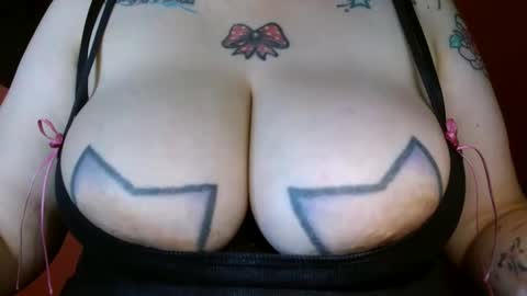 Snapshot of bianka_star_ chatting on February 2025 02:30:01 PM bianca online show from February 2025 02:30:01 PM