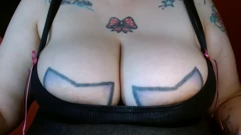 Snapshot of bianka_star_ chatting on February 2025 12:24:01 PM bianca online show from February 2025 12:24:01 PM