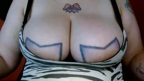 Snapshot of bianka_star_ chatting on October 2025 01:45:02 PM bianca online show from October 2025 01:45:02 PM