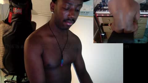 BicepsandFrot online show from March 2025 08:33:02 AM