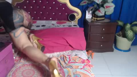 Marcela online show from February 2025 04:01:02 AM