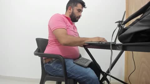 Tommy online show from September 2025 10:36:01 PM