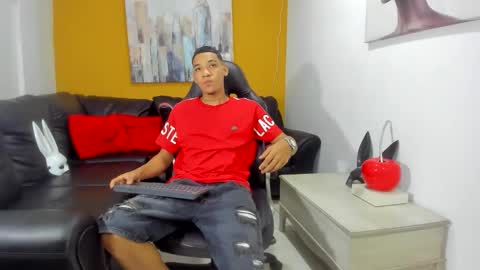big_jhoonss_ online show from October 2025 02:45:02 AM