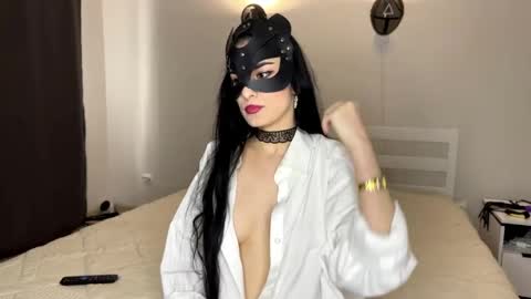 Esmeralda and Sheikh online show from April 2026 10:17:02 AM