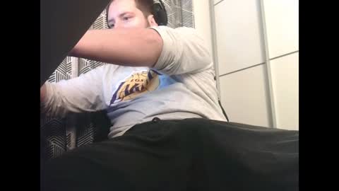 Snapshot of big_sele chatting on January 2025 05:07:02 AM bigbroly88 online show from January 2025 05:07:02 AM