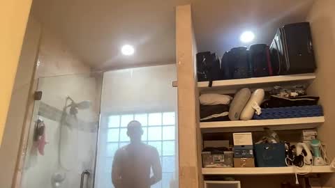 bigators online show from December 2024 06:57:02 PM