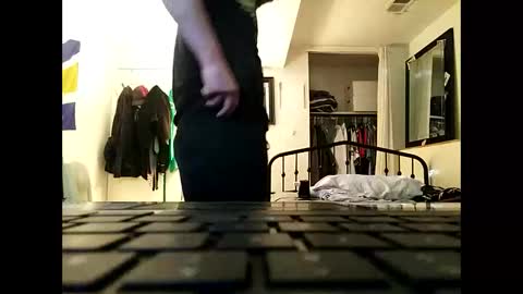 Snapshot of bigbagz2021 chatting on November 2025 08:19:01 PM BigBagz online show from November 2025 08:19:01 PM