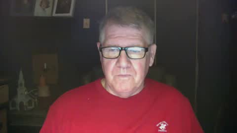 Snapshot of bigbeerdrinker1 chatting on December 2024 04:25:02 AM bigbeerdrinker online show from December 2024 04:25:02 AM