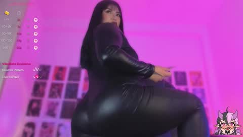 Snapshot of bigboobs_cloe chatting on September 2025 04:40:01 PM bigboobs cloe online show from September 2025 04:40:01 PM