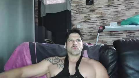 Bigboyband online show from January 2026 03:06:01 PM