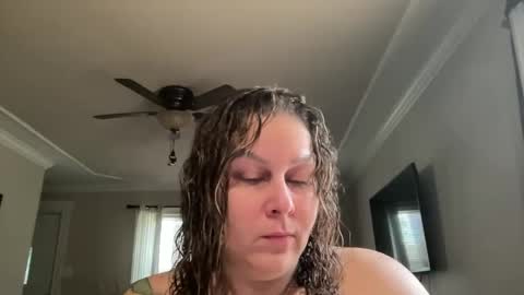 Snapshot of bigbreastsabrina chatting on September 2025 04:20:01 PM BIG BREAST SABRINA online show from September 2025 04:20:01 PM