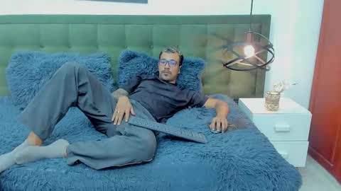 bigcock_hair online show from November 2025 11:05:01 PM