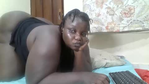 Snapshot of bigdarkass chatting on May 2026 06:15:02 PM VIOLET online show from May 2026 06:15:02 PM