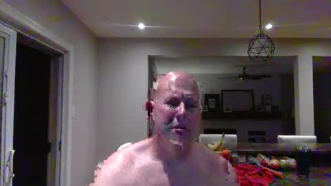 Snapshot of bigdave10005 chatting on October 2025 02:45:01 AM bigdave10005 online show from October 2025 02:45:01 AM