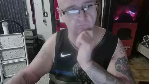 Darryl online show from February 2026 01:32:01 AM