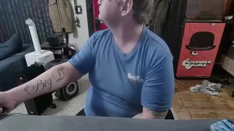 Darryl online show from April 2026 01:29:02 AM