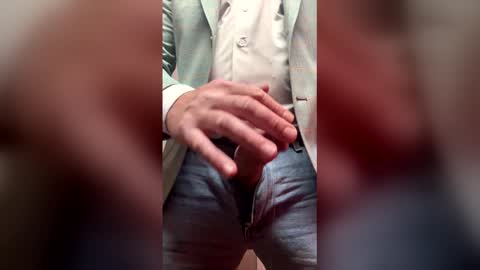 Snapshot of bigdick3981 chatting on April 2026 12:14:02 PM bigdick3981 online show from April 2026 12:14:02 PM