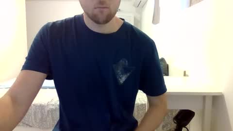 biggbaguette1 online show from September 2025 10:25:02 AM