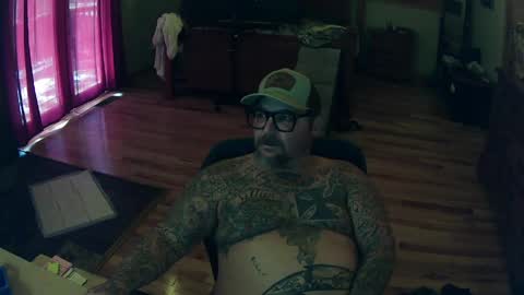 Snapshot of biggdaddy4206913 chatting on April 2026 07:01:02 PM biggdaddy4206913 online show from April 2026 07:01:02 PM