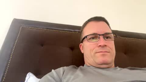 bigger22332233 online show from December 2024 10:19:01 PM