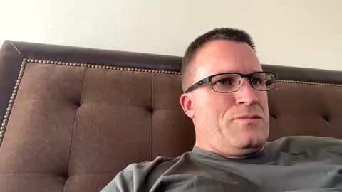 bigger22332233 online show from January 2025 10:49:02 PM