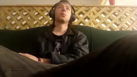 biggestboiiii online show from October 2025 06:34:01 AM