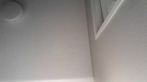 bigglenjr online show from November 2025 02:45:01 AM