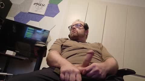 biggydee8989 online show from February 2026 10:56:02 AM