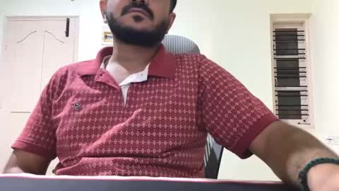 bighandsomesatisfy online show from November 2025 06:19:02 PM