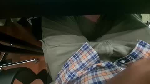 Snapshot of bighdasehzada chatting on October 2025 07:06:01 AM bighdasehzada online show from October 2025 07:06:01 AM