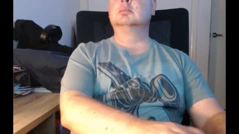 Snapshot of bighorn1981 chatting on December 2024 12:37:01 AM bighorn1981 online show from December 2024 12:37:01 AM