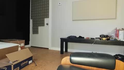 bighugecum543 online show from April 2026 02:27:02 AM