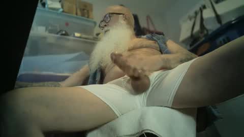bigjeff01 online show from June 2026 02:08:02 PM
