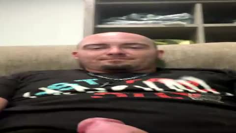 Snapshot of bigjon50eldi chatting on July 2026 03:42:01 AM bigjon50eldi online show from July 2026 03:42:01 AM