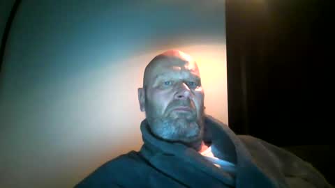 Snapshot of bigmike3339 chatting on January 2025 05:37:02 AM bigmike3339 online show from January 2025 05:37:02 AM