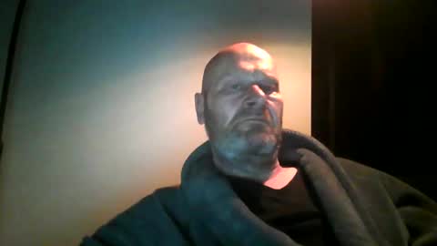 Snapshot of bigmike3339 chatting on January 2025 05:33:02 AM bigmike3339 online show from January 2025 05:33:02 AM