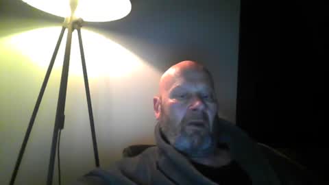 Snapshot of bigmike3339 chatting on March 2025 05:53:01 AM bigmike3339 online show from March 2025 05:53:01 AM
